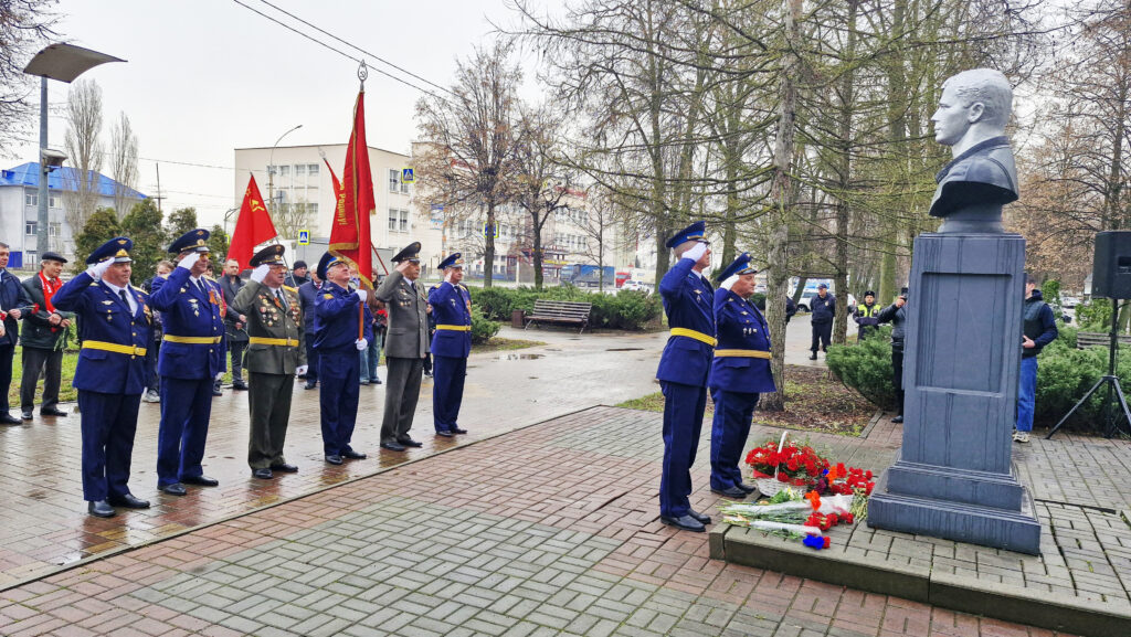 Он сказал: „Поехали!”